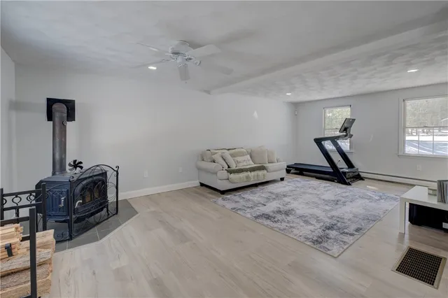 $735,000 | 6 Catherine Wright Court, West Greenwich, RI 02817