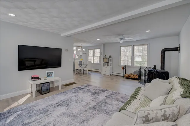 $735,000 | 6 Catherine Wright Court, West Greenwich, RI 02817