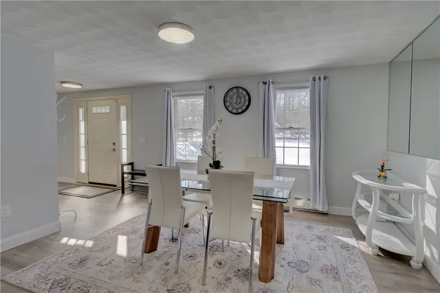 $735,000 | 6 Catherine Wright Court, West Greenwich, RI 02817