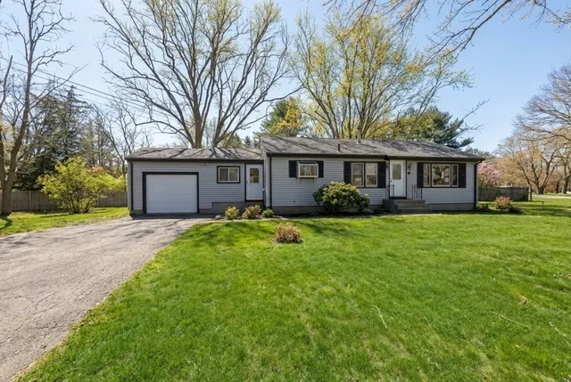 $479,900 | 4 Smith Street, Attleboro, MA 02703