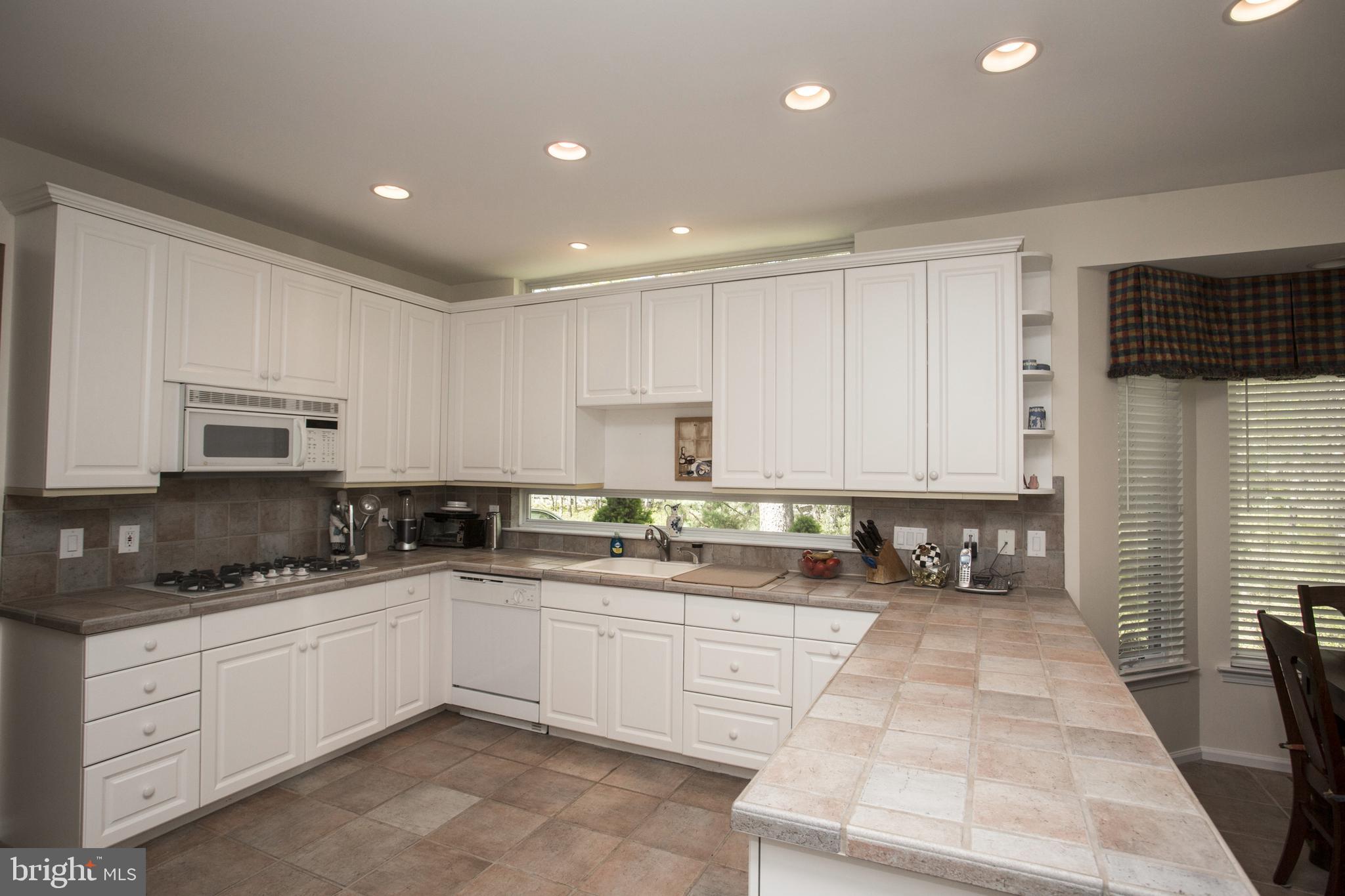 56 Bortons Road Marlton, NJ 08053 - Photo 8 of 27 Kitchen
