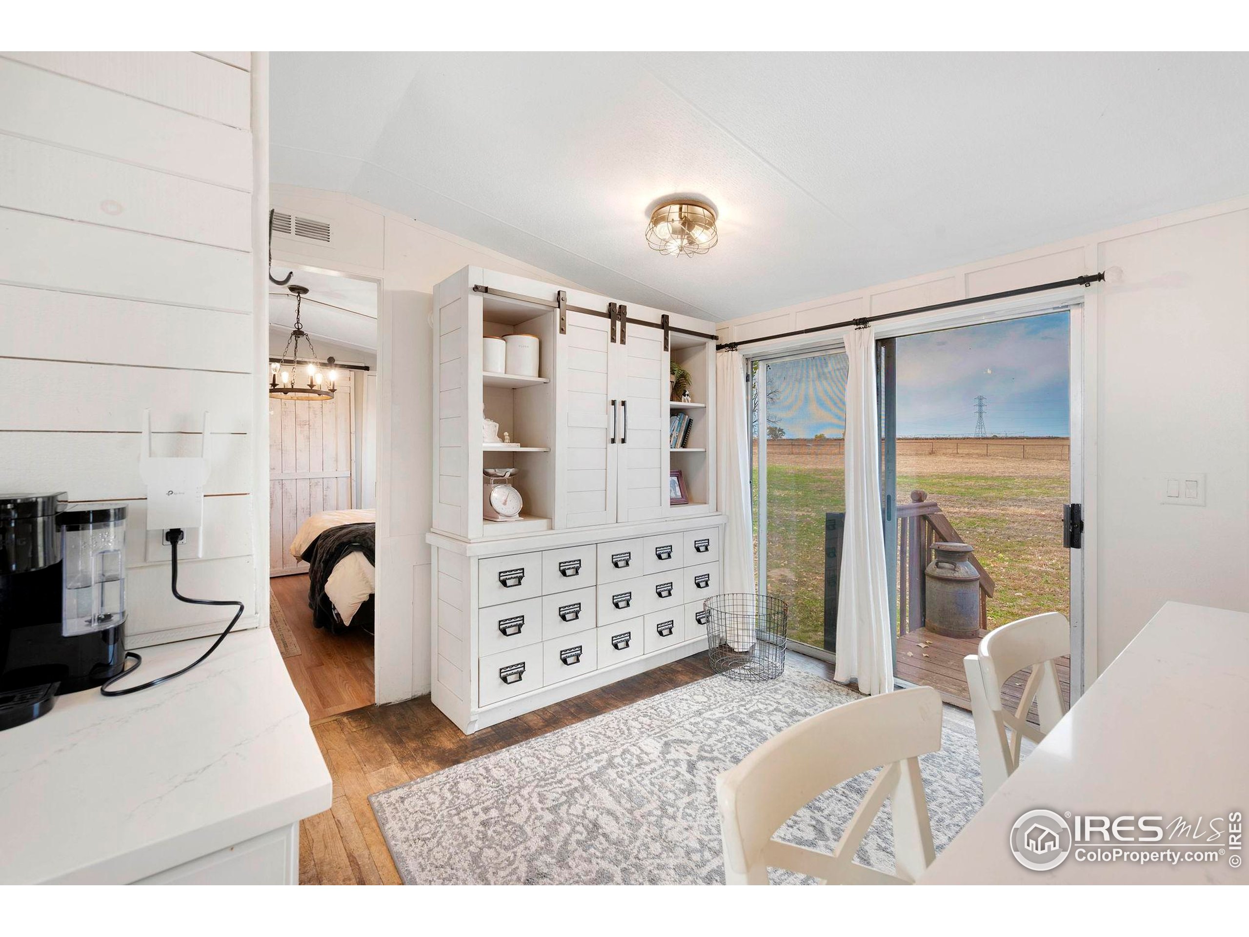 9875 County Road 24 Fort Lupton, CO 80621 - Photo 27 of 50 a living room with furniture