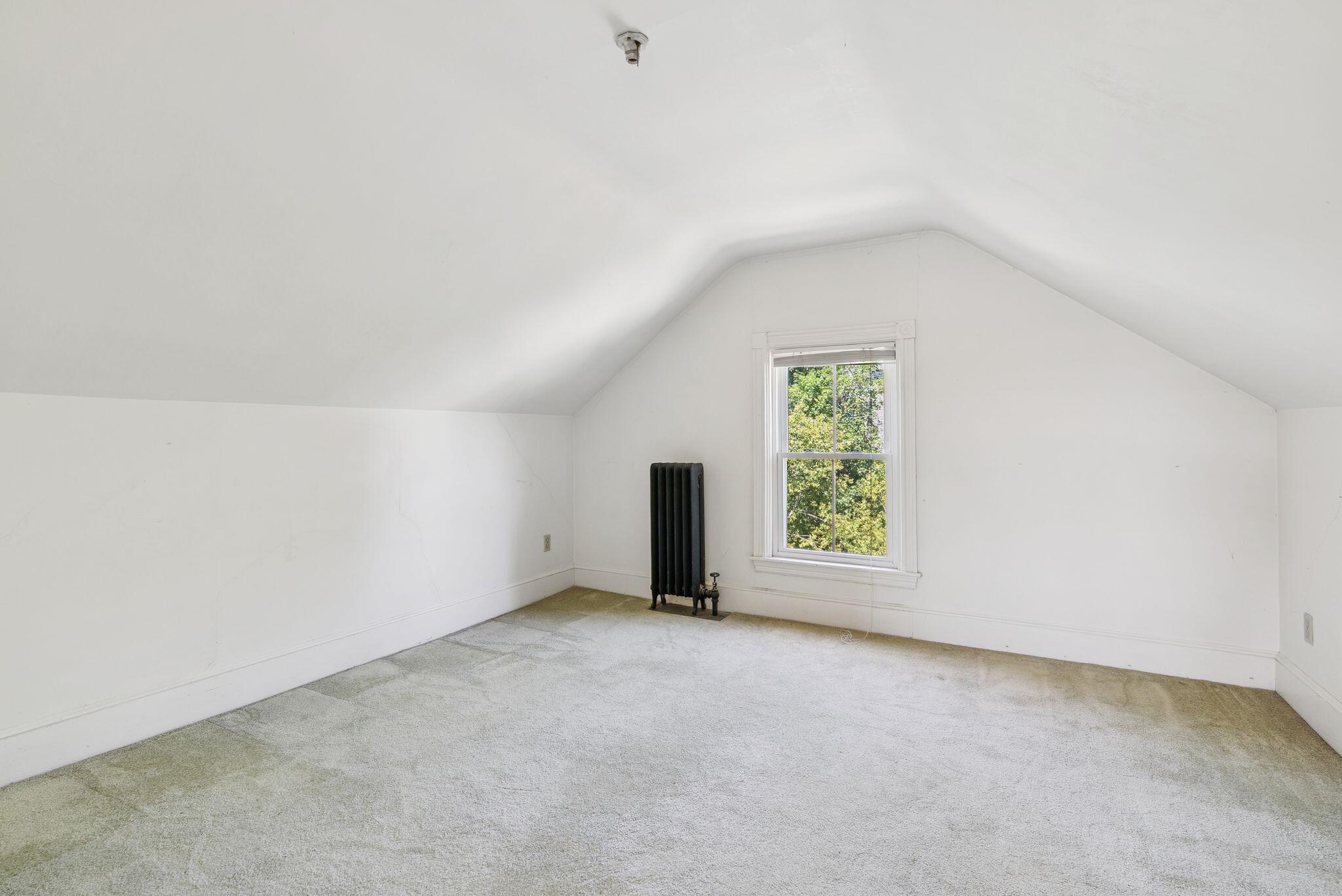 362 Danforth Street Portland, ME 04102 - Photo 44 of 51 Third Floor Bonus Room