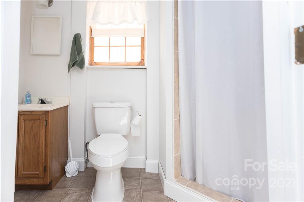 147 Ashbrook Road Statesville, NC 28677 - Photo 24 of 38 Gallery Image 24