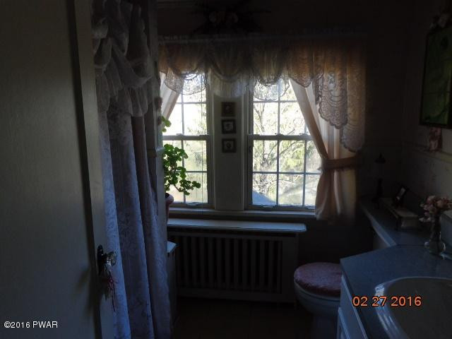 114 Foster Hill Road Milford, PA 18337 - Photo 27 of 46