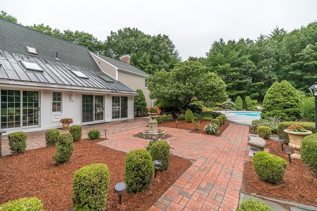 26 Mt Vernon Road Boxford, MA 01921 - Photo 4 of 40