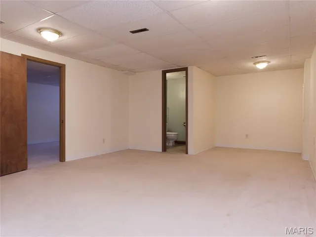 $350,000 | 1233 Newport Landing Drive, Fenton, MO 63026