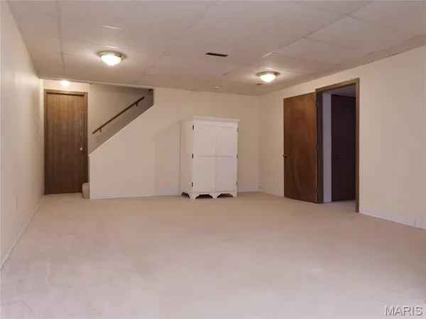 $367,000 | 1233 Newport Landing Drive, Fenton, MO 63026