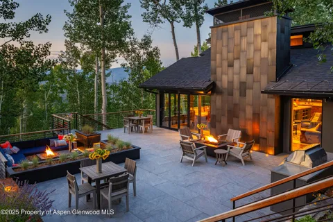 a outdoor living space with furniture and garden view