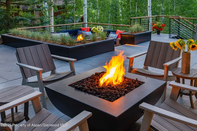 a view of outdoor sitting space and porch