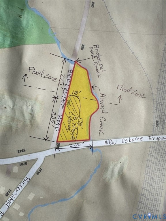 980-990 Bickerstaff Road Richmond, VA 23231 - Photo 3 of 9 a view of a swimming pool and lounge chair