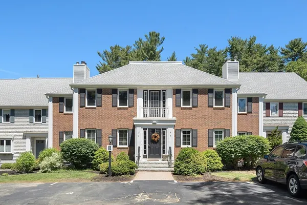 $525,000 | 225 Lincoln Street, Unit B5, Duxbury, MA 02332