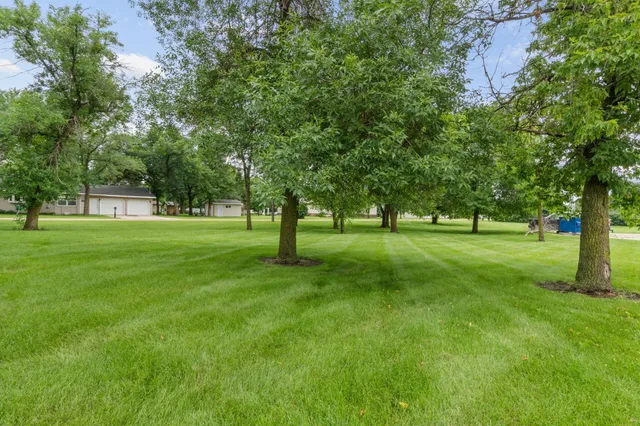 $189,900 | 920 Portland Street, Villard, MN 56385