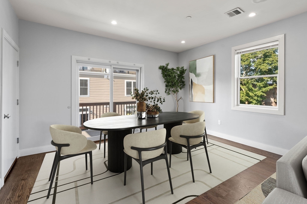 7 Langford Park, Unit 3 Boston, MA 02119 - Photo 4 of 16