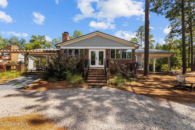 $1,350,000 | 214 Freeman Way, Aberdeen, NC 28315