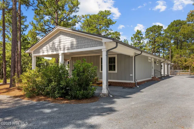 $1,350,000 | 214 Freeman Way, Aberdeen, NC 28315