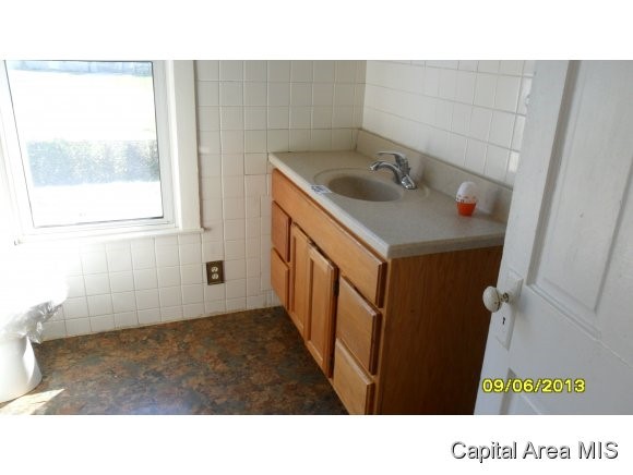 2316 East Laurel Street Springfield, IL 62703 - Photo 8 of 12 Gallery Image 8