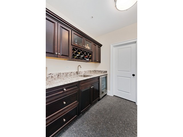 4208 North Oakley Avenue Chicago, IL 60618 - Photo 21 of 25