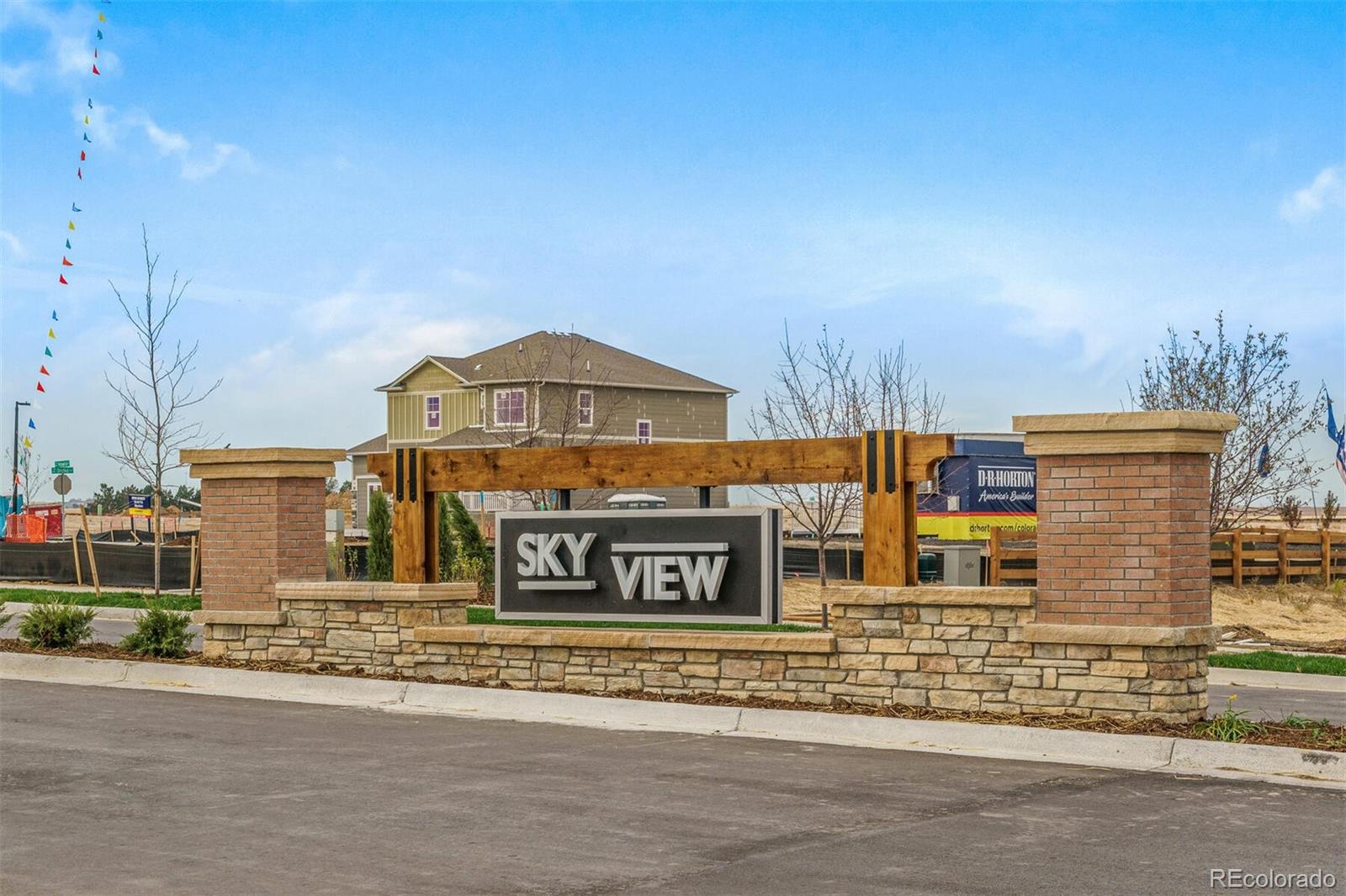 216 Racer Street Bennett, CO 80102 - Photo 38 of 39 Gallery Image 38