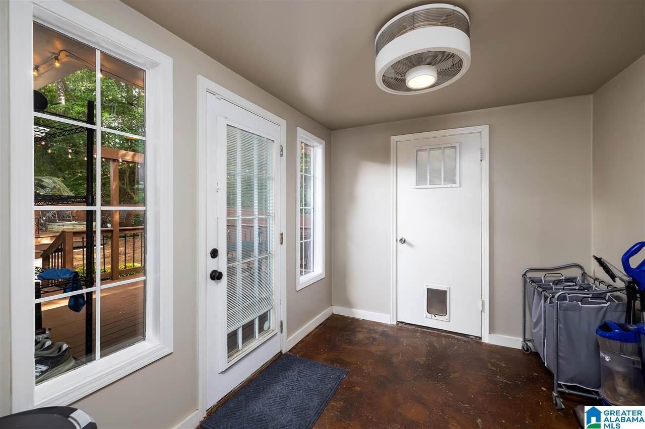 1521 Cresthill Road Birmingham, AL 35213 - Photo 23 of 40