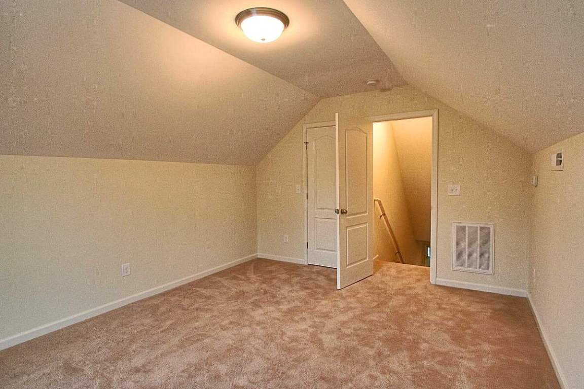 113 Elmhurst Lane Anderson, SC 29621 - Photo 15 of 16 Gallery Image 15