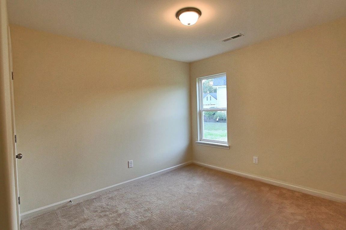 113 Elmhurst Lane Anderson, SC 29621 - Photo 8 of 16 Gallery Image 8