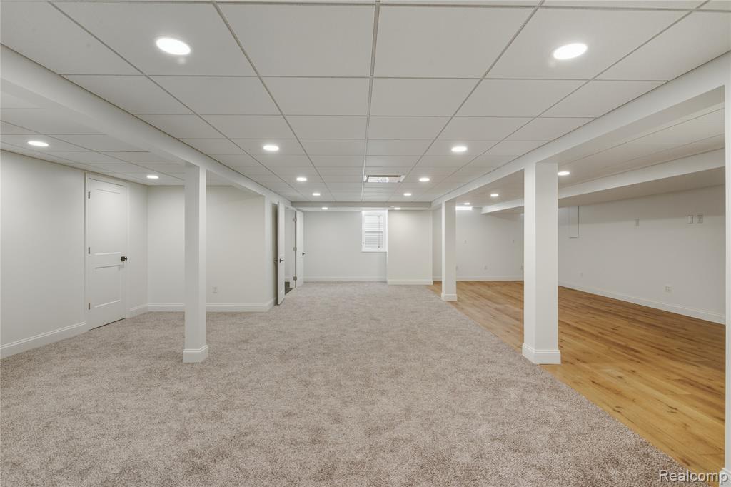 44273 Webster Road Canton, MI 48187 - Photo 31 of 58 Gallery Image 31