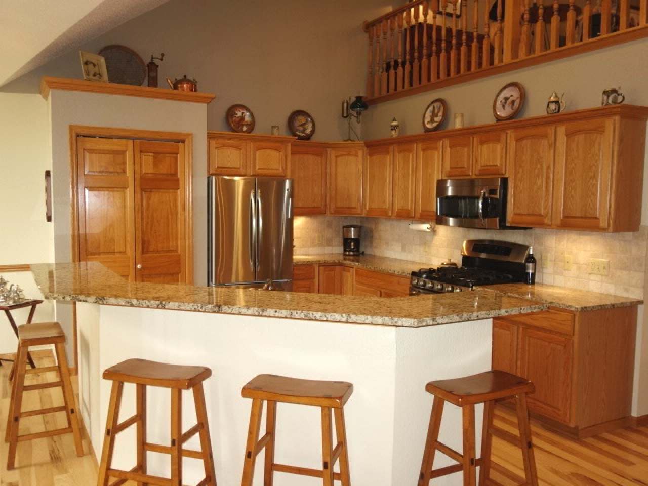 7306 Deerwood Road, Unit 8 Minocqua, WI 54548 - Photo 8 of 23 Gallery Image 8