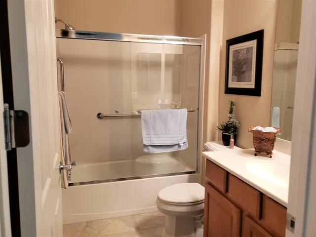 $2,850 | 81968 Avenida Bienvenida, Indio, CA 92203