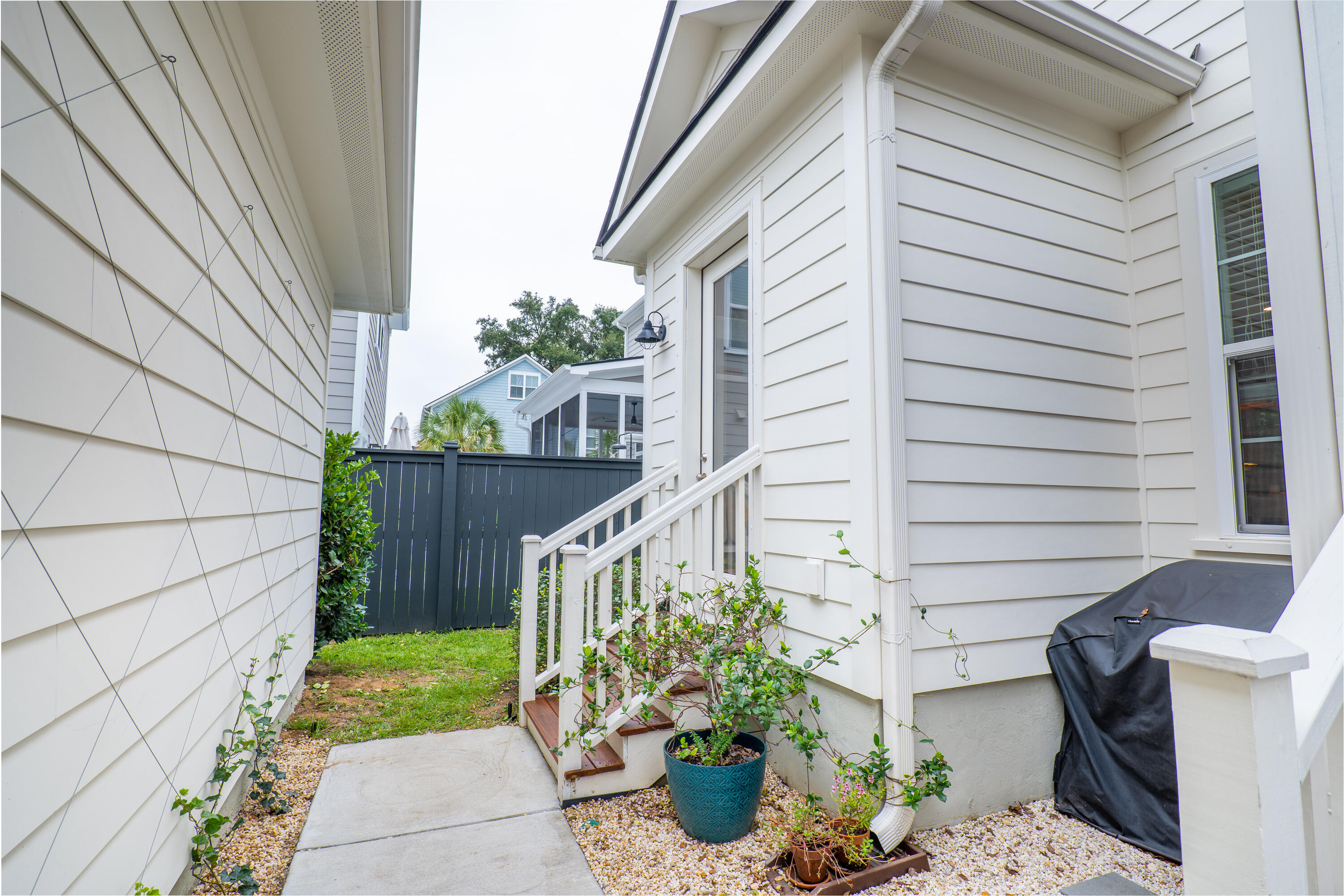 1375 Rivella Drive Mount Pleasant, SC 29464 - Photo 50 of 54 P1017158-HDR