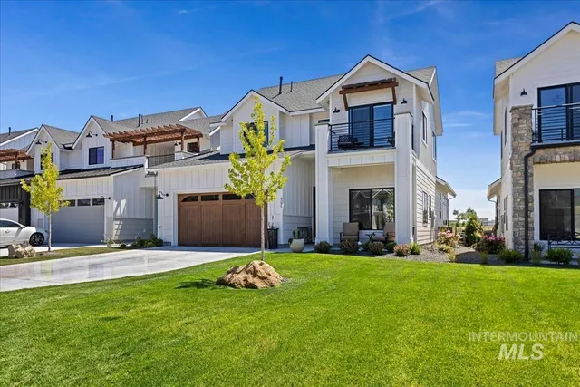 $649,333 | 4299 West Bay Oak Lane, Meridian, ID 83646