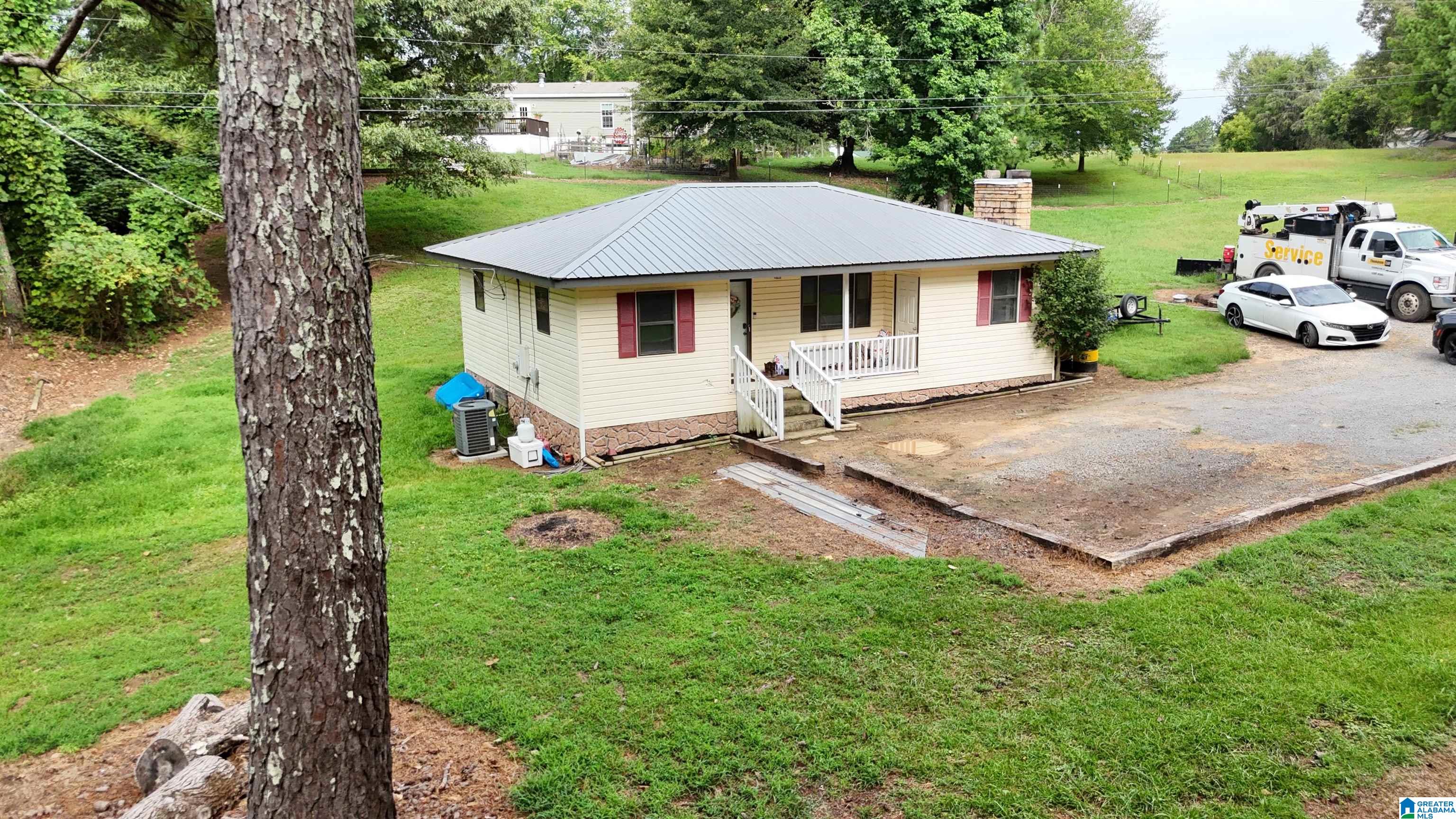 3195 Deavers Town Road Cleveland, AL 35049 - Photo 3 of 19