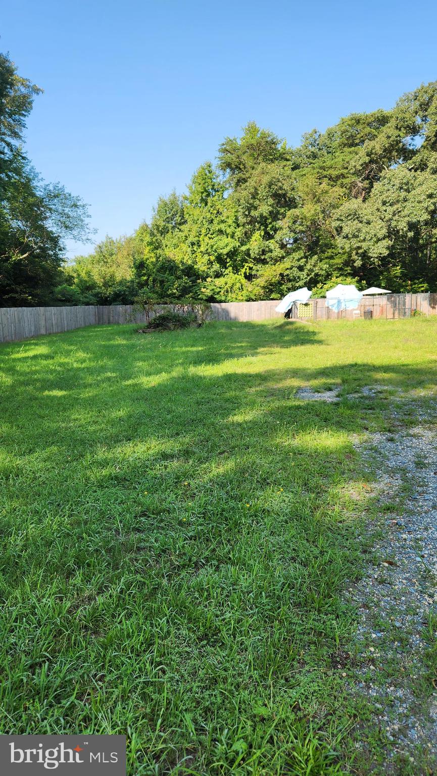 4499 Leonardtown Road Waldorf, MD 20601 - Photo 9 of 11 a view of yard with green space