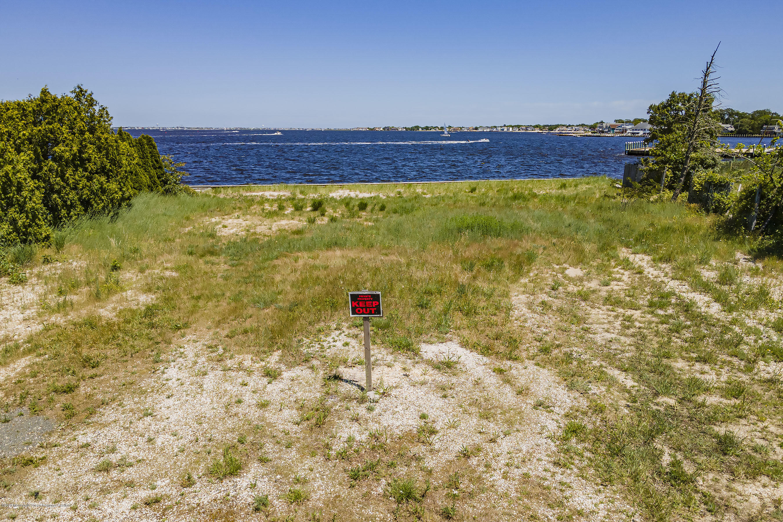 14 Cove Road West Bayville, NJ 08721 - Photo 5 of 12 Front 1
