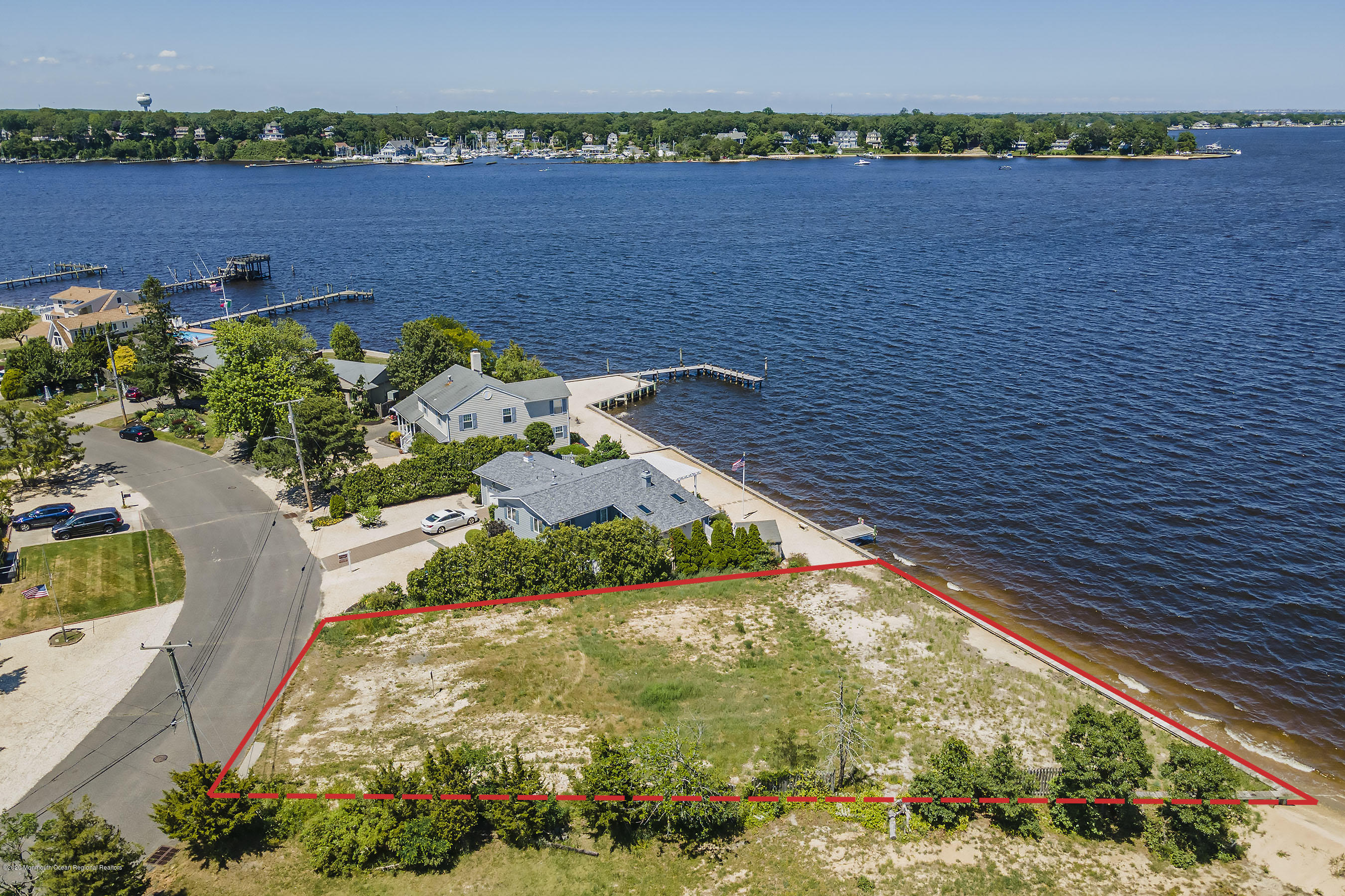 14 Cove Road West Bayville, NJ 08721 - Photo 10 of 12 Side Right