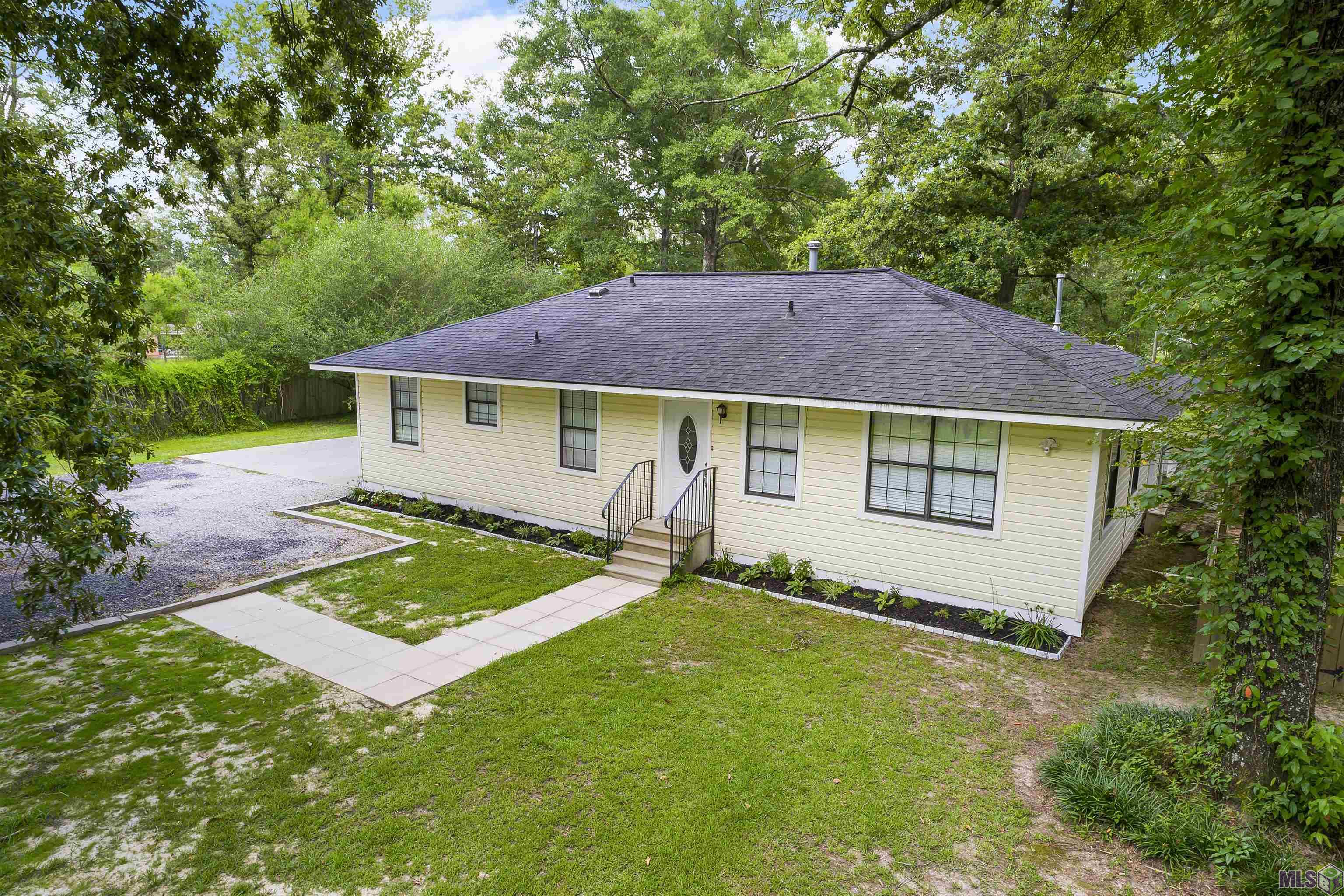 22120 Chaney Road Zachary, LA 70791 - Photo 4 of 20 Gallery Image 4