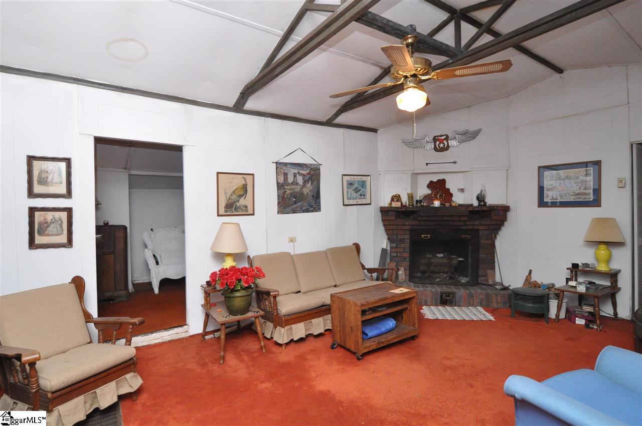 2902 Highway 176 Tryon, NC 28782 - Photo 30 of 34 Gallery Image 30