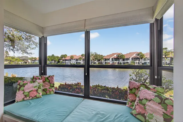 $850,000 | 16000 West Bay Drive, Unit 157, Jupiter, FL 33477