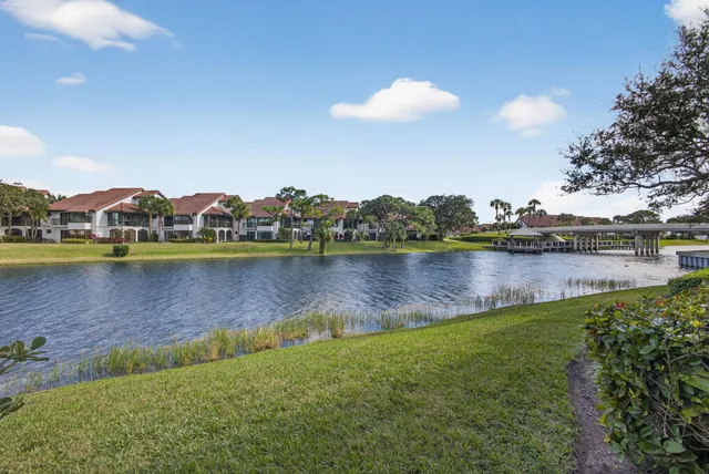 $850,000 | 16000 West Bay Drive, Unit 157, Jupiter, FL 33477