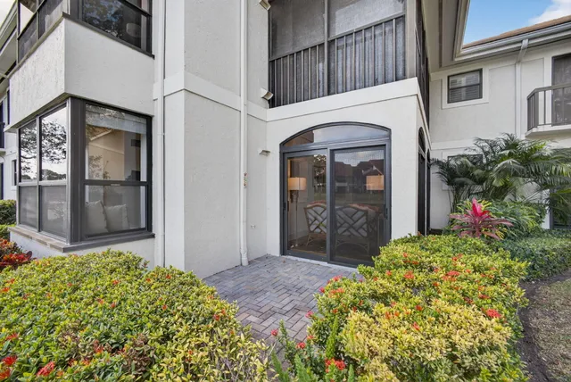 $850,000 | 16000 West Bay Drive, Unit 157, Jupiter, FL 33477