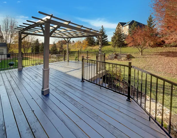 $493,000 | 14116 55th Avenue North, Plymouth, MN 55446