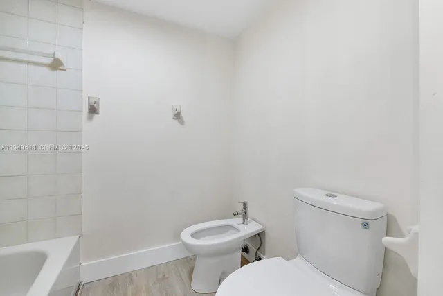 $225,000 | 995 Southwest 84th Avenue, Unit 223, Miami, FL 33144