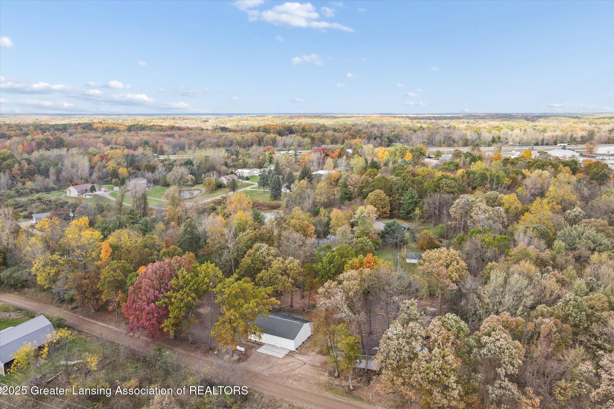 9595 East State Road Haslett, MI 48840 - Photo 2 of 47 40-9595-State-Rd-WindowStill-Photography