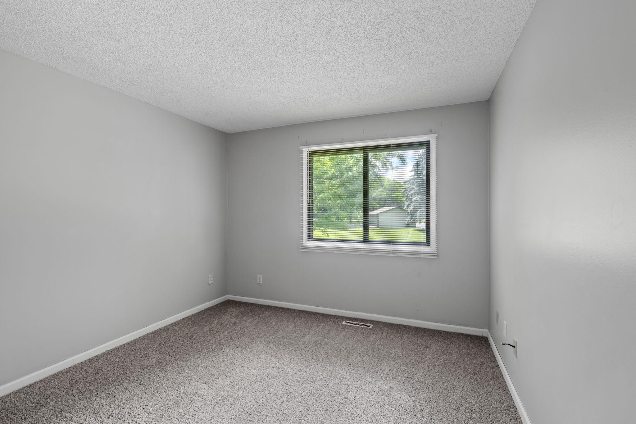 13359 Zenith Lane Eden Prairie, MN 55346 - Photo 21 of 25