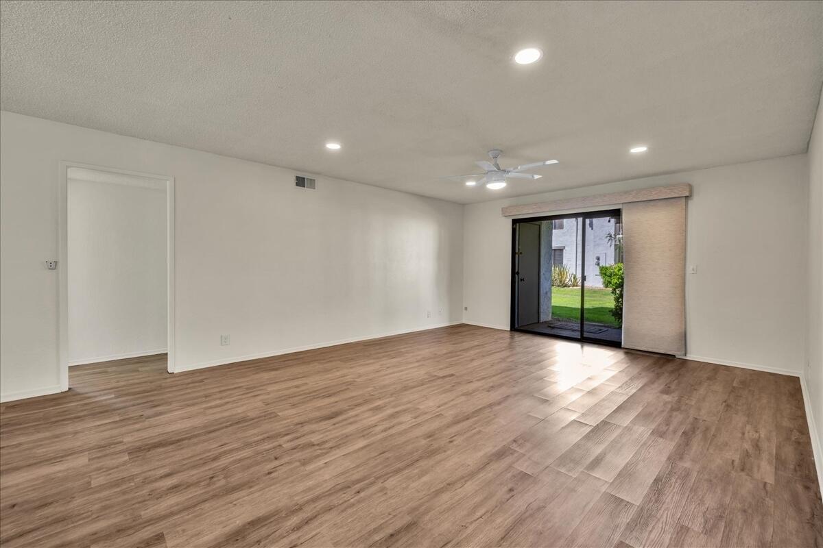 1050 Ramon Road, Unit 119 Palm Springs, CA 92264 - Photo 4 of 69 04-11