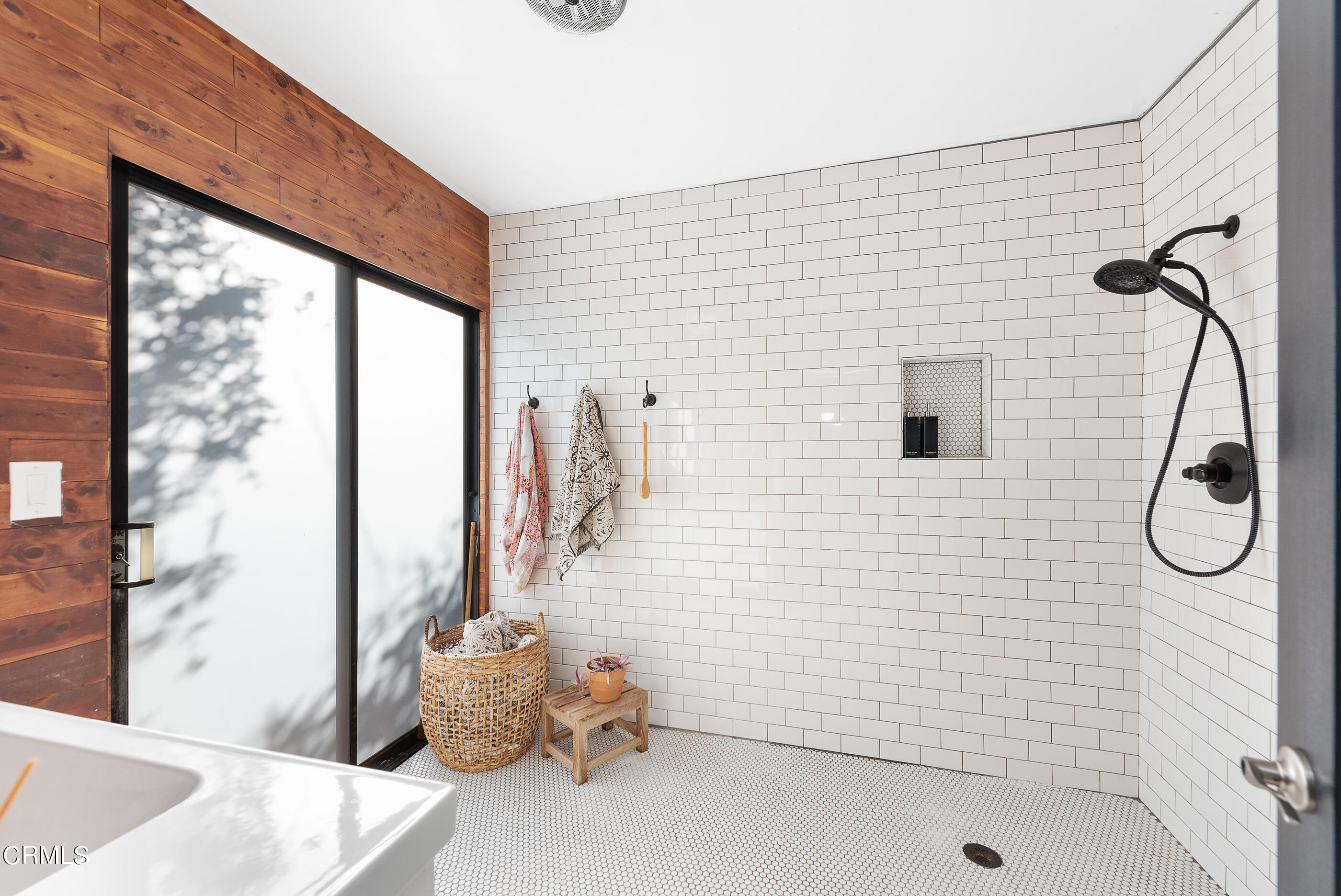 1644 Hauser Circle Thousand Oaks, CA 91362 - Photo 23 of 53 a bathroom with a tub shower and a sink