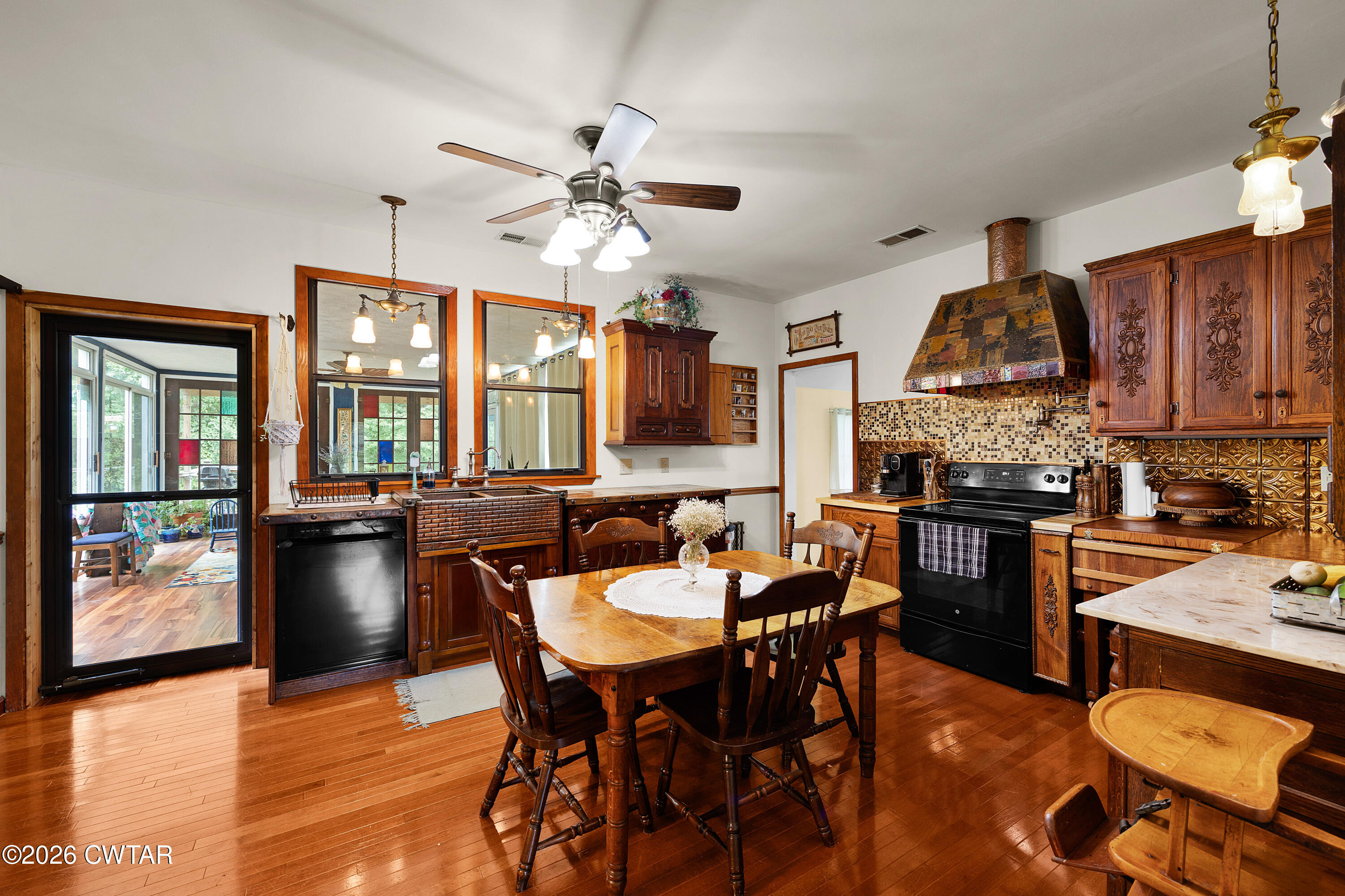 39 Harpers Chapel Road Trenton, TN 38382 - Photo 9 of 26 EN4A5217