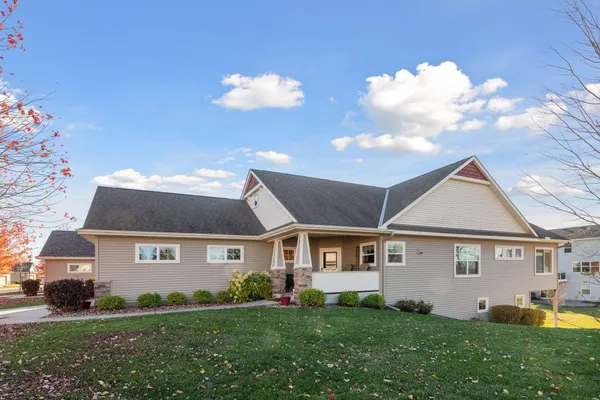 $650,000 | 1312 Shadywood Lane, Waconia, MN 55387