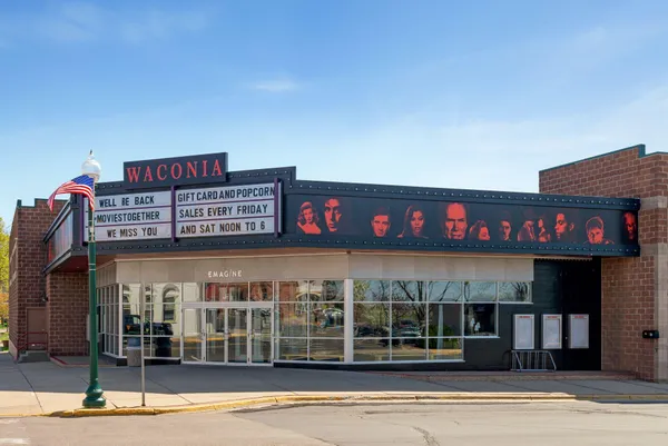 $650,000 | 1312 Shadywood Lane, Waconia, MN 55387