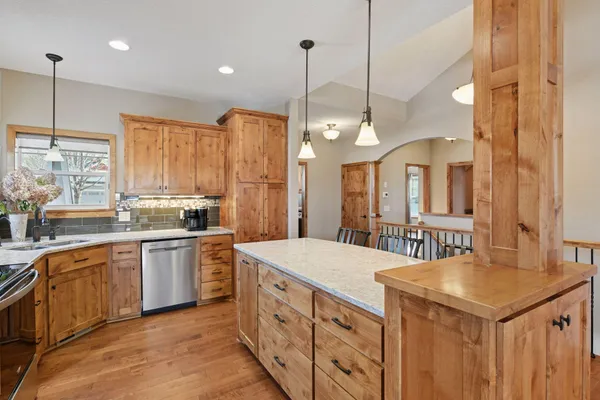 $650,000 | 1312 Shadywood Lane, Waconia, MN 55387